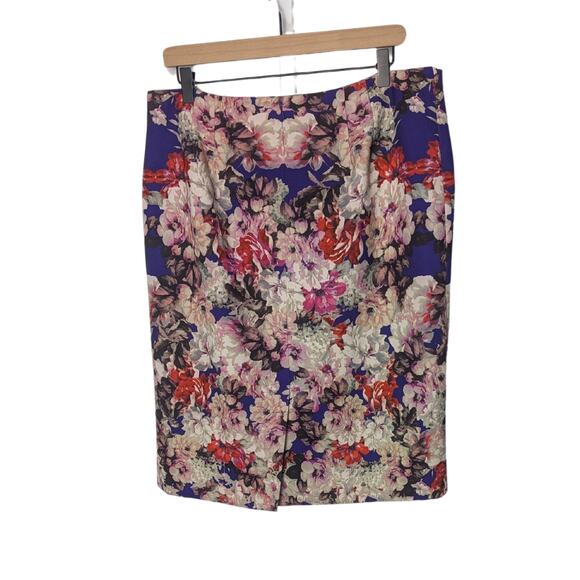 Talbots Skirt Womens 14 Purple Floral Pencil Feminine Romantic Midi Office Date - Picture 2 of 5